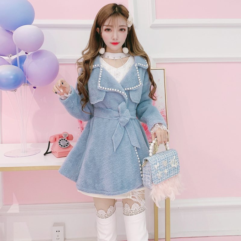 พรีออเดอร์ : เสื้อโค้ทแจ็คเก็ตฤดูหนาวหนังกลับแบบสวยหวานประดับมุก มี3สี