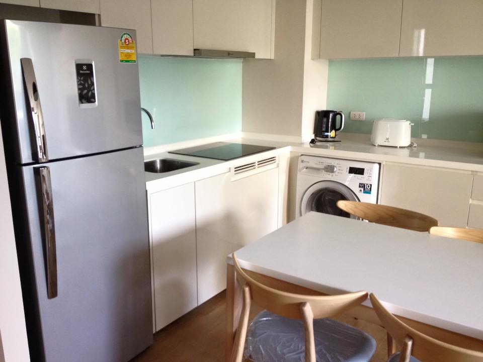 รหัสทรัพย์ 47728 ให้เช่าคอนโด ลิฟ แอท 49 – LIV @ 49 sukhumvit49 ห้องแบบ 2 ห้องนอน 2 ห้องน้ำ