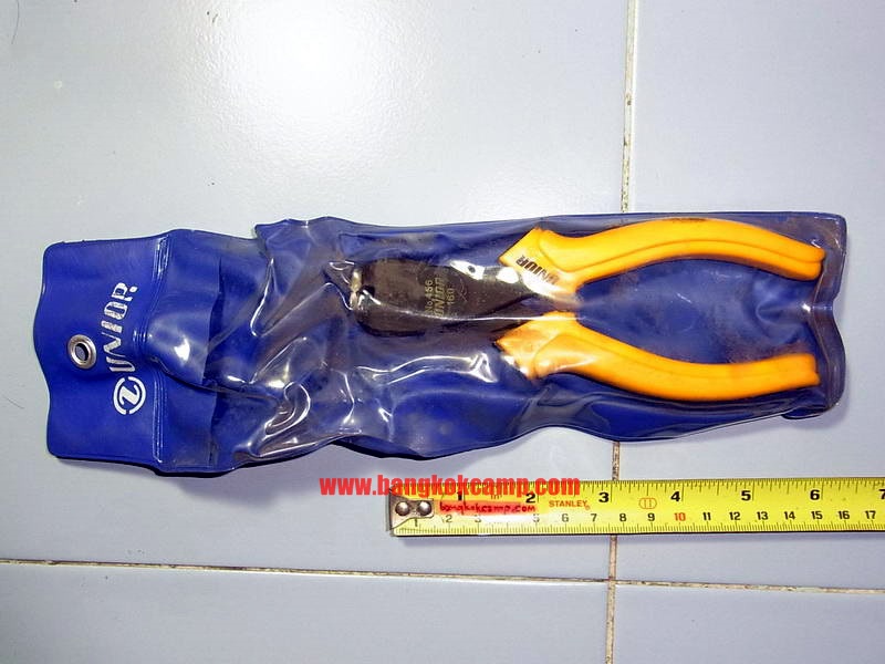 คีมตัดตะปู 6นิ้ว UNIOR เชคโก รุ่นเก่า ใหม่เก่าเก็บ พร้อมซองเดิม