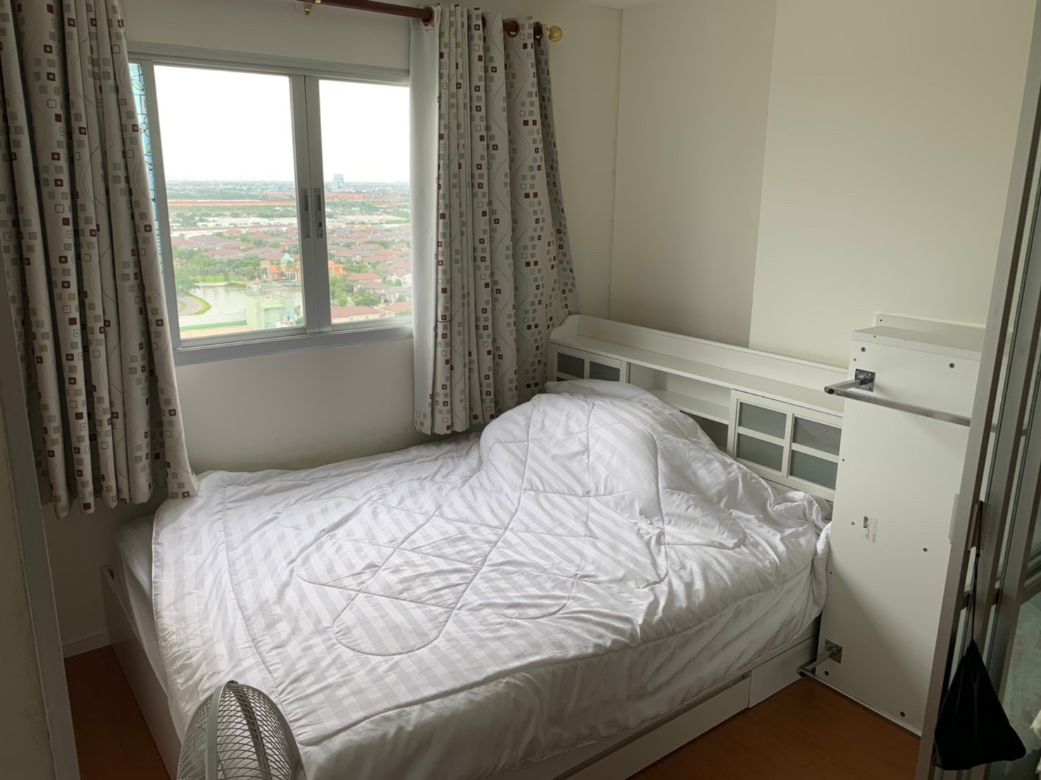 ให้เช่าคอนโด Lumpini Mega City Bangna (ลุมพินี เมกะซิตี้ บางนา) 6,500 บาท/เดือน 1 ห้องนอน 1 ห้องน้ำ