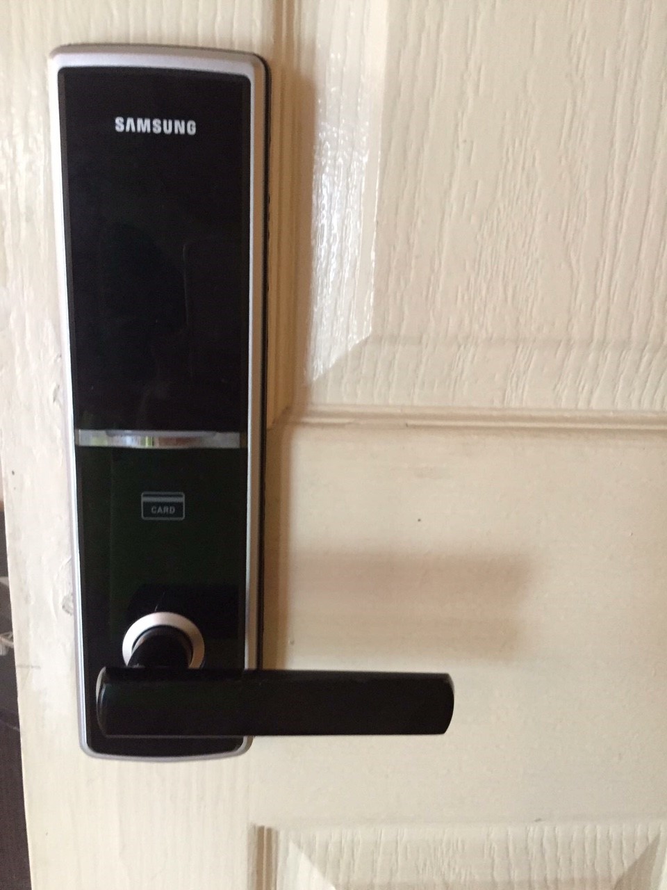 คอนโด แฮปปี้ ลิฟวิ่ง รัชดา 18 Happy Living Ratchada 18 ให้เช่า 2 ห้องนอน 2 ห้องน้ำ 1 ห้องรับแขก 1ห้องครัว เนื้อที่ 67ตรม.