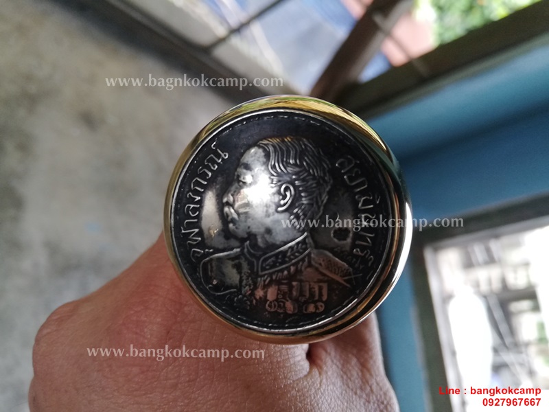 ไม้ตะพด ซ่อนมีด ประดับเหรียญ ร.5 สวย คลาสิก