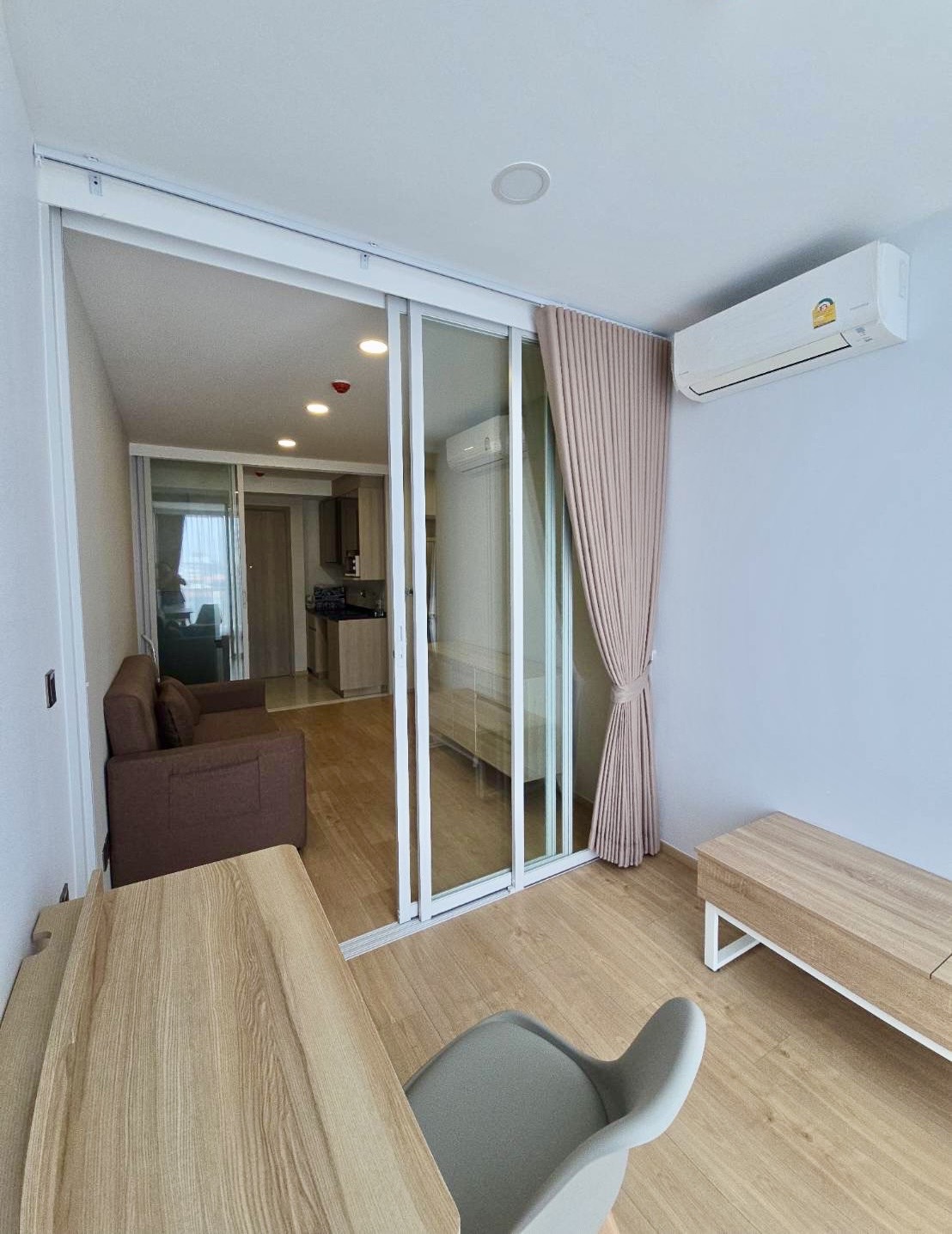 ให้เช่า คอนโดหรู Chewathai Residence Thonglor (ชีวาทัย เรสซิเดนซ์ ทองหล่อ) 📍 ทองหล่อ ซอย 20 (แจ่มจันทร์) เข้าซอยเพียง 200 เมตร ใจกลางทองหล่อ