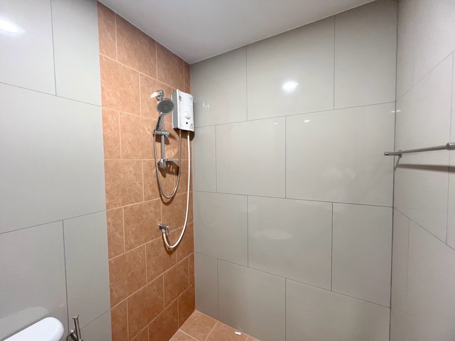 ✨ ให้เช่า คอนโด ริชพอยท์ @ BTS วุฒากาศ (Rich Point @ BTS Wutthakat) ห้องใหม่แกะกล่อง พร้อมอยู่ ✨