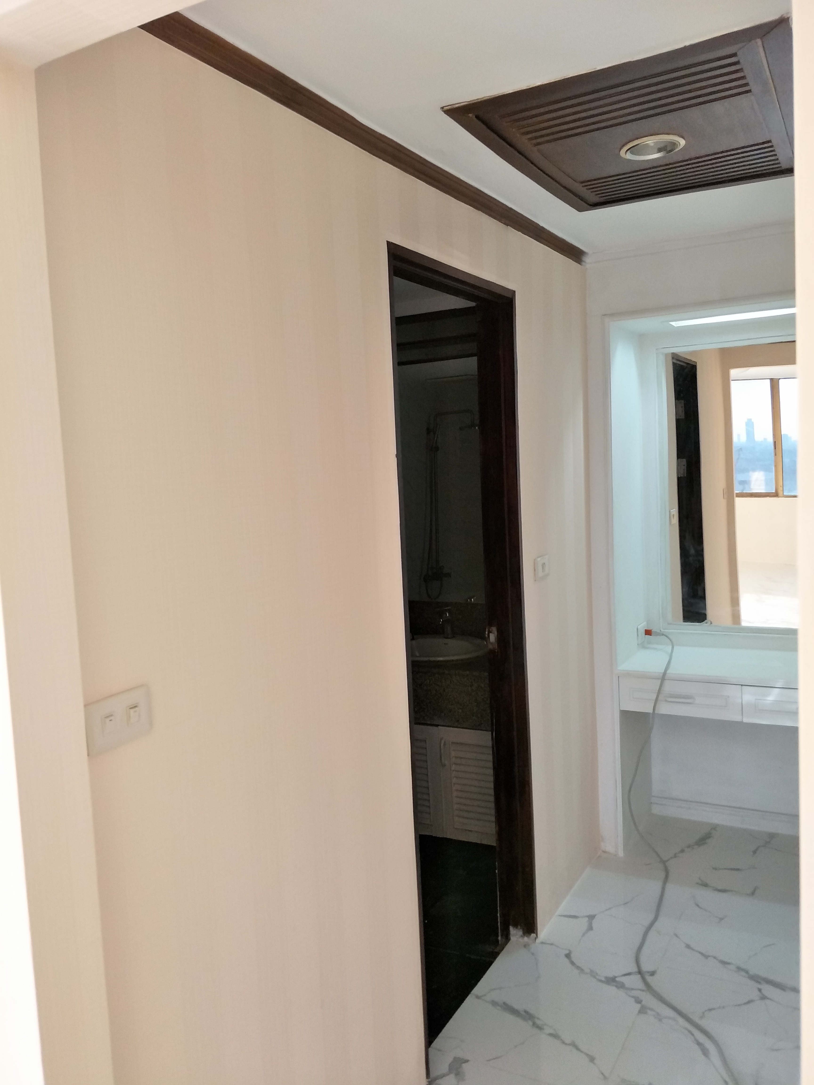 ขาย / ให้เช่าคอนโด Royal Nine Residence (รอยัล ไนน์ เรสซิเดนท์ ซอย พระรามเก้า 17 ) 1 ห้องนอน 1 ห้องน้ำ ชั้น 21 วิวหันหน้าไปทาง central พระรามเก้า