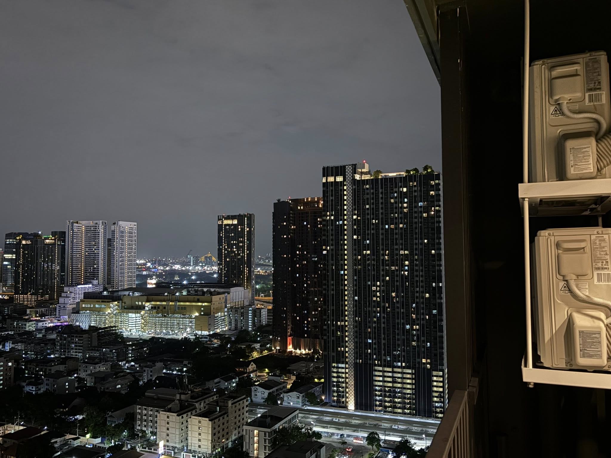 ให้เช่าคอนโดใหม่ The Line Vibe Ladprao (เดอะไลน์ ไวบ์ ลาดพร้าว) — ใจกลางลาดพร้าว ติดรถไฟฟ้า 2 สาย