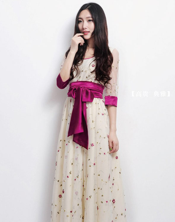 maxi dress เดรสยาว ออกงาน สีครีม จั๊มเอว ใส่ไปงานแต่งงาน น่ารัก สวยๆ