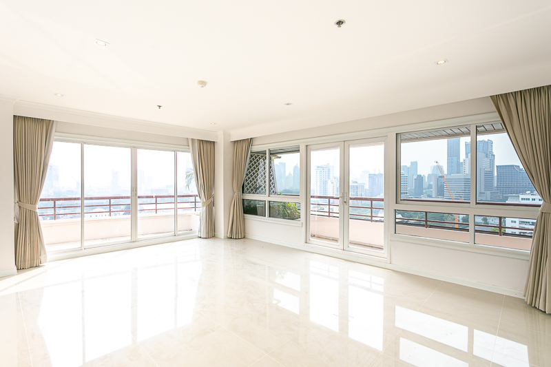ให้เช่าคอนโด Baan Ploenchit (บ้าน เพลินจิต) 3 ห้องนอน 3 ห้องน้ำ ขนาด 250 ตรม ชั้น 16 ห้องแต่งครบ ราคาเช่า 109000 บาท