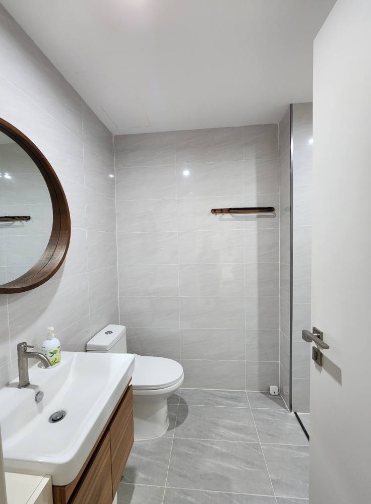 ให้เช่าคอนโด เดอะรูม สาทร–ตากสิน / For Rent The Room Sathorn–Taksin (English below)