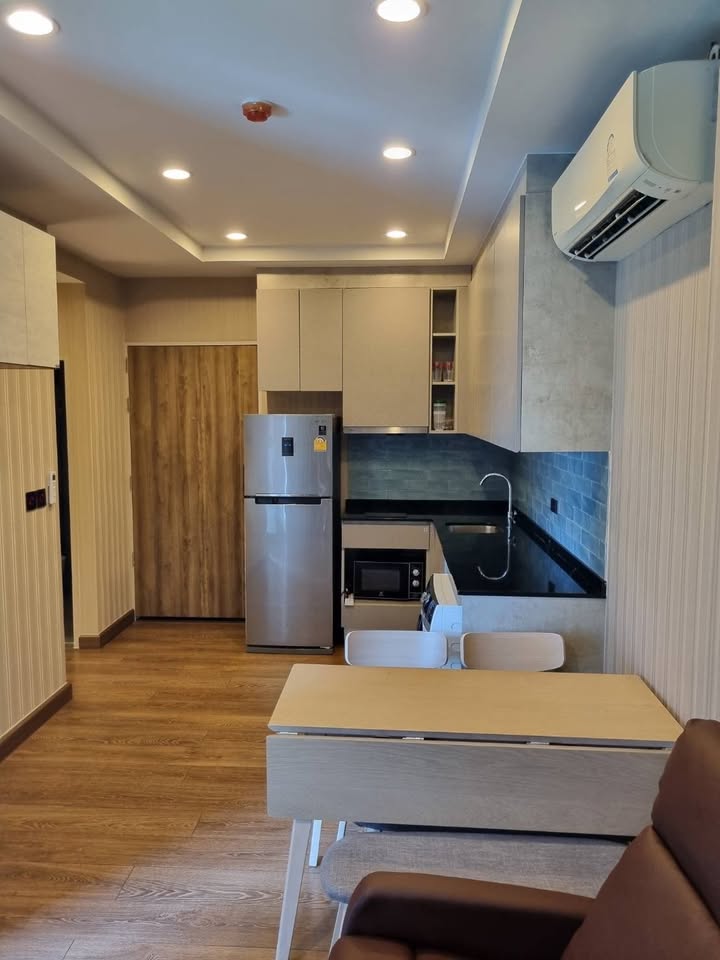 ✨ ให้เช่า The Unique Ekamai–Ramintra (เดอะ ยูนีค เอกมัย–รามอินทรา) ✨คอนโด Duplex 2 ชั้น พร้อมลิฟต์ส่วนตัว ตกแต่งสวย พร้อมอยู่ ทำเลสงบ เป็นส่วนตัว ใจกลางย่านเลียบด่วน