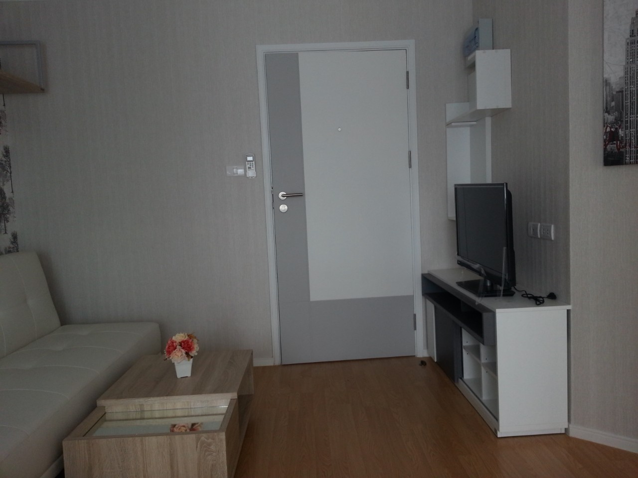 ขาย-เช่า คอนโดลุมพินี เพลส ศรีนครินทร์หัวหมาก-Airportlink 1 ห้องนอน 1 ห้องน้ำ ตึก A ชั้น 2