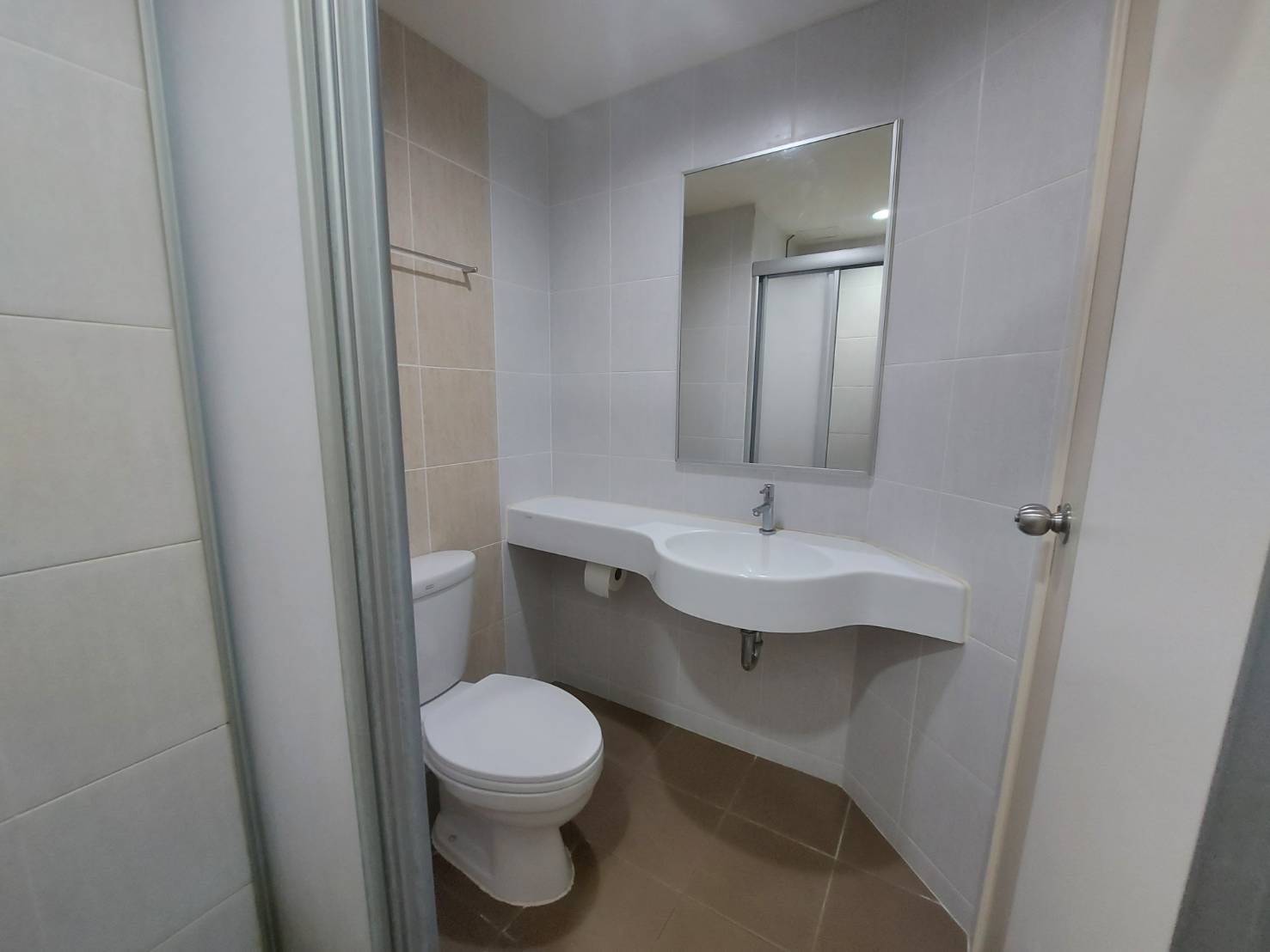 ✨ ให้เช่าคอนโด ลุมพินี เมกะ บางนา (Lumpini Mega Bangna) 2 ห้องนอน 2 ห้องน้ำ + ที่จอดรถ 2 คัน