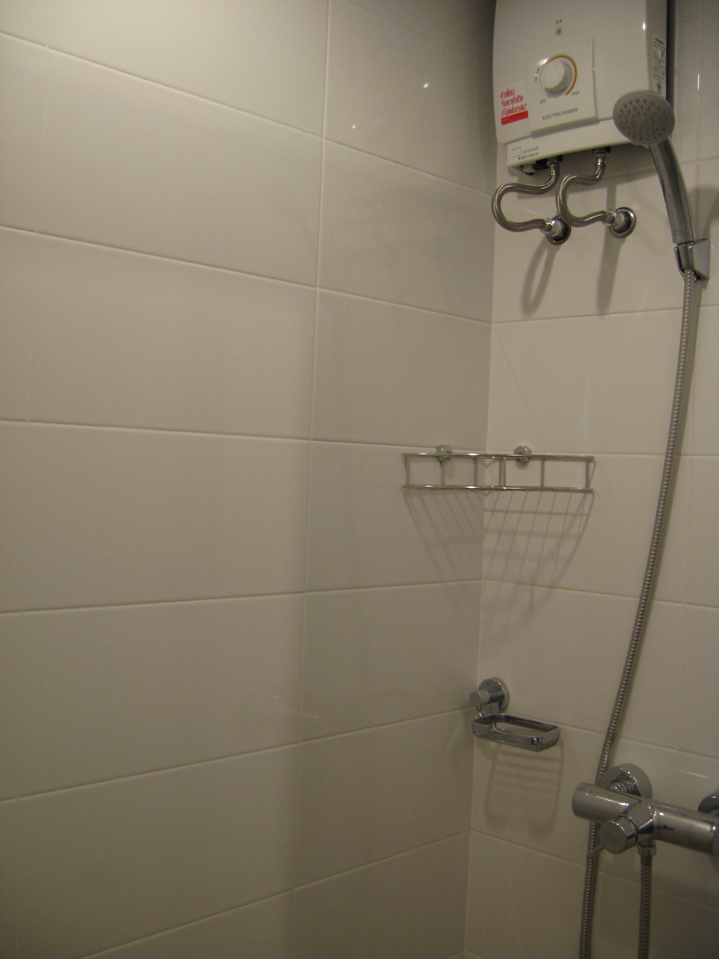 คอนโด ลุมพินี เพลส พระราม 9-รัชดา Lumpini Place Rama 9 - Ratchada 1 ห้องนอน 1 ห้องน้ำ พื้นที่ 37 ตร.ม ชั้น 21 ตึกเอ ห้องหันหน้าทางทิศตะวันออก