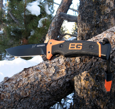 มีดเดินป่า/ยังชีพ Gerber Bear Grylls Ultimate Pro ใหม่ แท้ มีนกหวีดและที่จุดไฟ ของแท้ ของใหม่