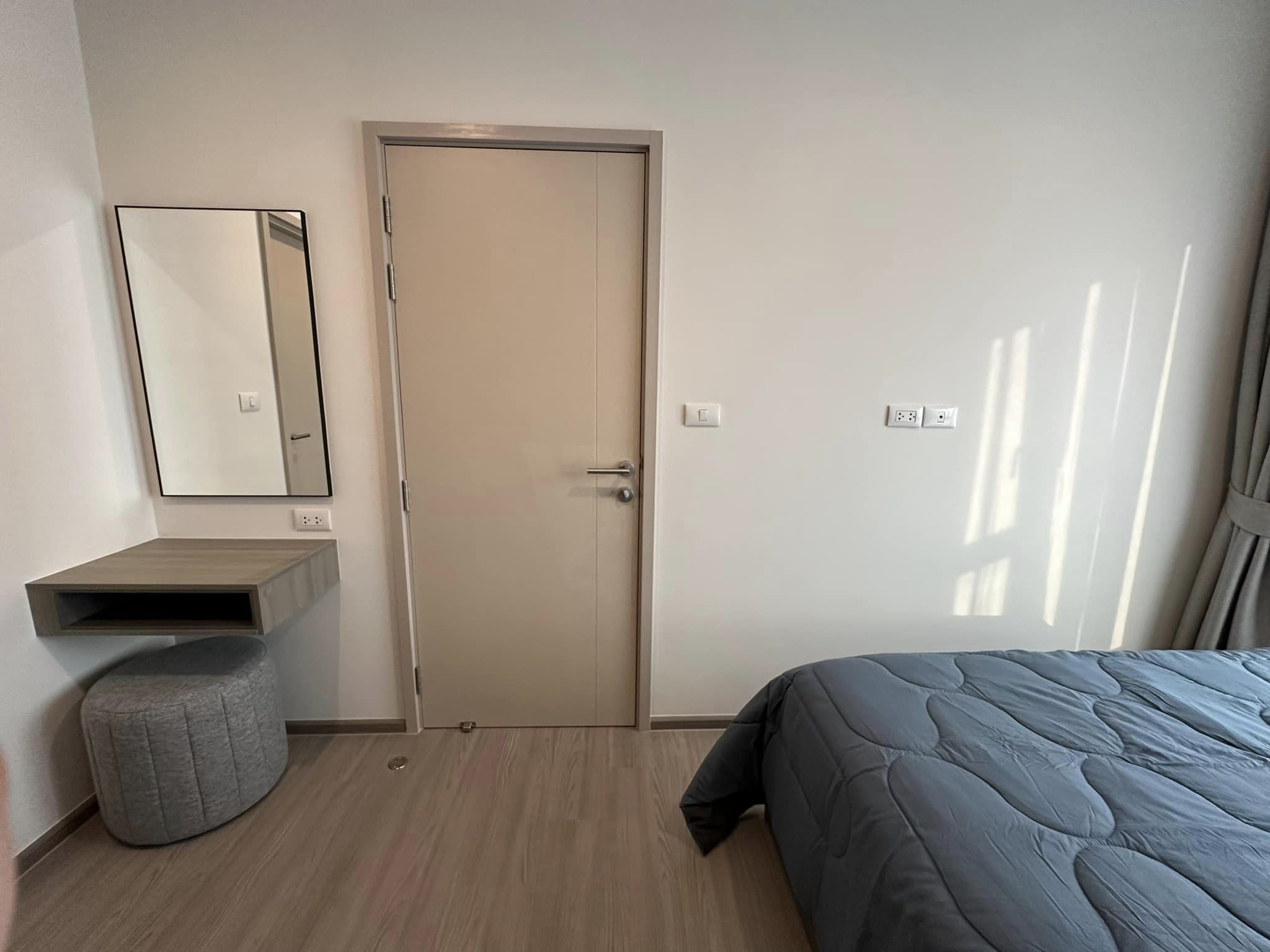 ให้เช่า : THE BASE Phetchaburi-Thonglor เดอะ เบส เพชรบุรี - ทองหล่อ ห้องใหม่พร้อมอยู่ เครื้องใช้ไฟฟ้าและเฟอร์นิเจอร์ครบ