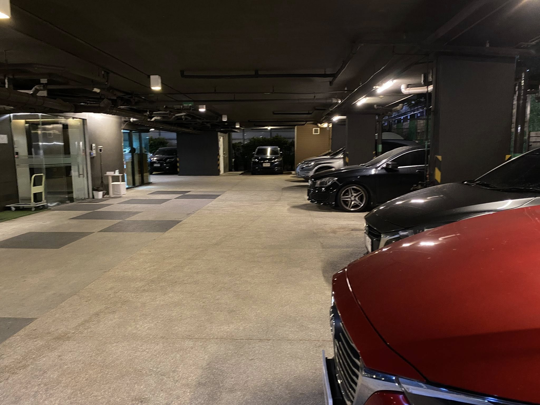 🏡✨ ให้เช่าคอนโด โซซิโอ คอนโด ร่วมฤดี / SOCIO Condo Ruamrudee ✨