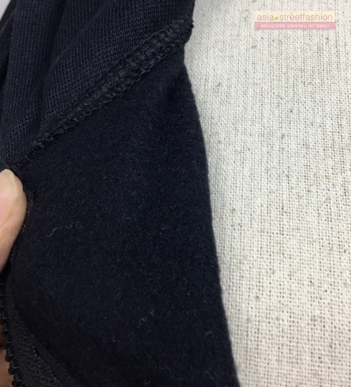 สีดำ เสื้อกันหนาว มีปีก เกาหลีสุดๆ น่ารัก เสื้อกันหนาว ฮู้ดดี้ มีปีก เกาหลีสุดๆ น่ารัก เลือกสีที่พร้อมส่งด้านในเลยค่ะ BLACK L