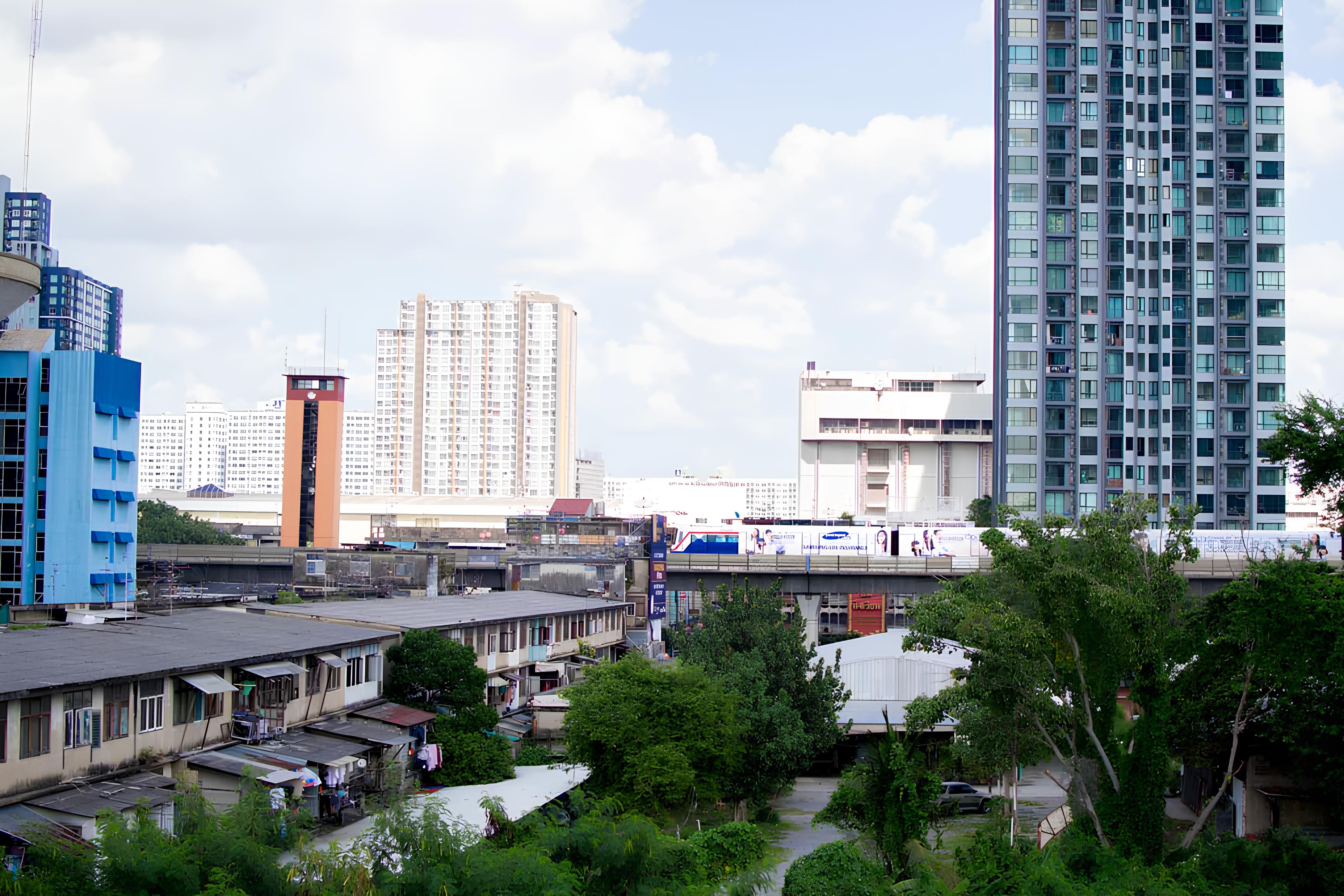 ให้เช่า The Link Sukhumvit 50 (เดอะ ลิงค์ สุขุมวิท 50) ขนาด 41 sqm ห้องมุม ชั้น 5 Modern แต่งใหม่ บิ๊วอินจัดเต็ม