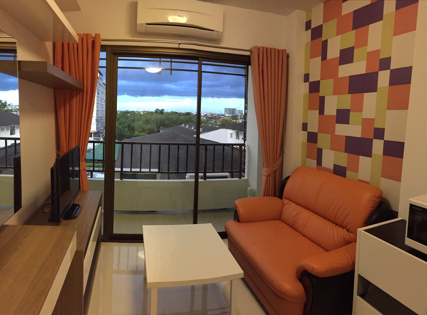 ให้เช่าคอนโด คอนโด ซัมเมอร์ การ์เดนท์ แจ้งวัฒนะ 19 Summer Garden 19ห้องนอน 1 ห้องน้ำ ห้องมุม พื้นที่ 34 ตร.ม