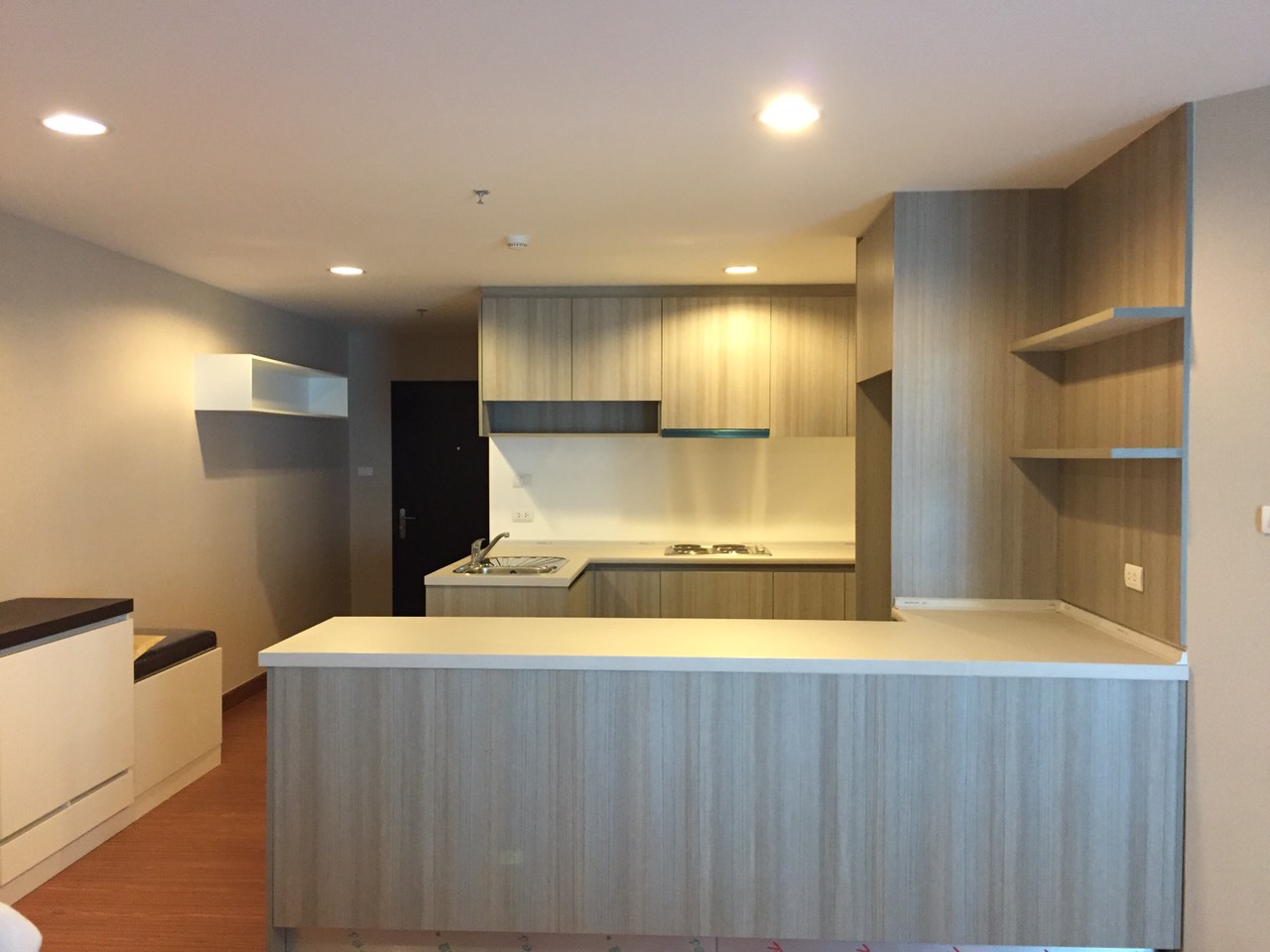 Belle Grand Rama 9 ให้เช่า 2 นอน 2 น้ำ พื้นที่ 96 ตร.ม ชั้น 14 ตึก เอ-1 วิว สระว่ายน้ำ พร้อมเฟอร์