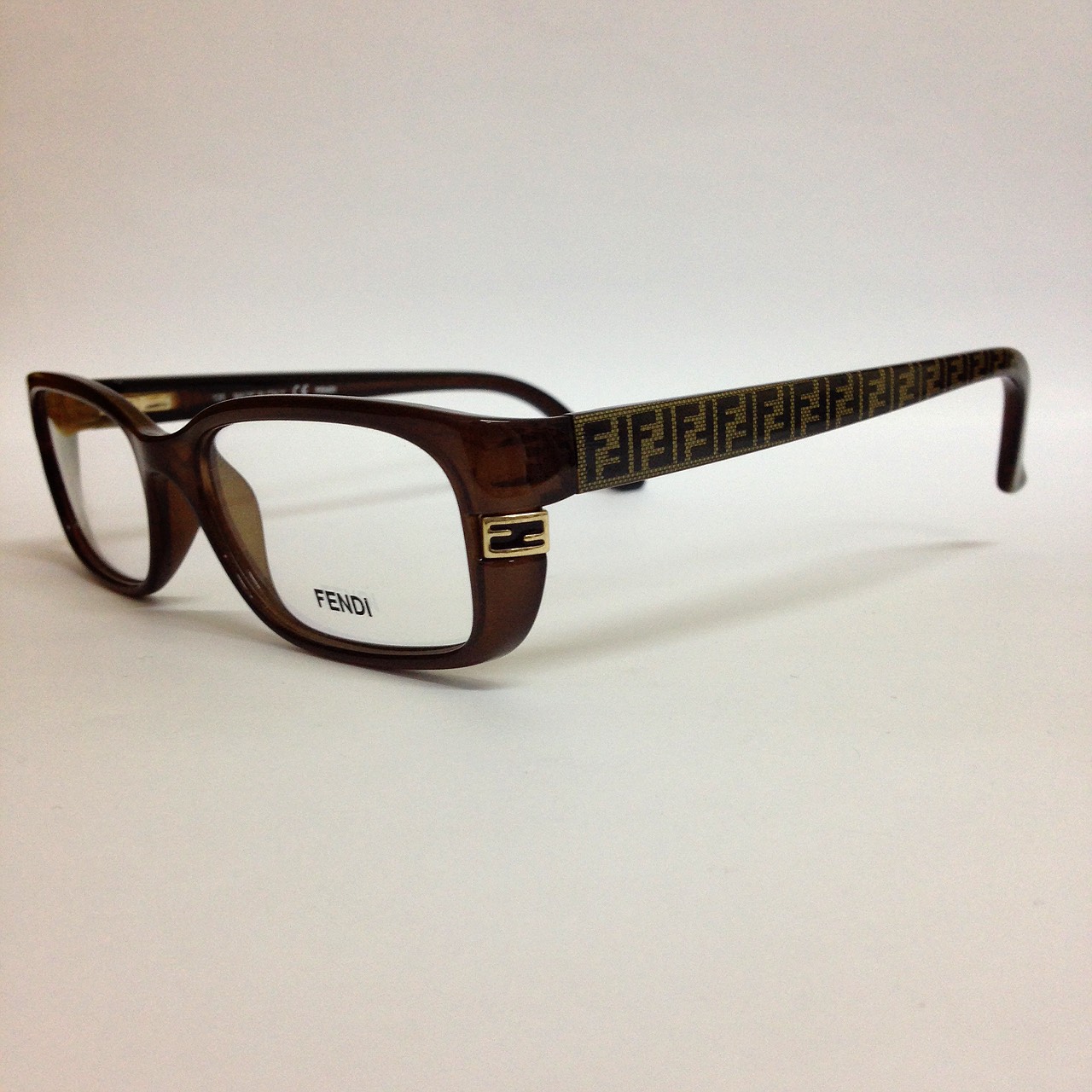 fendi2 (หมดชั่วคราว)