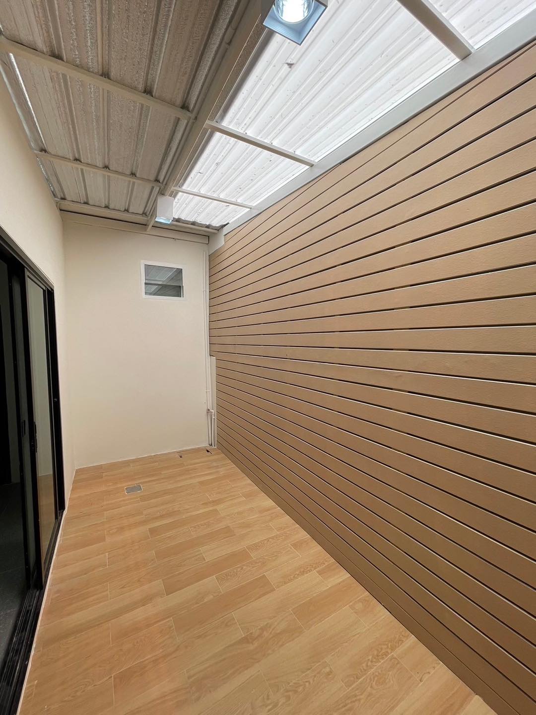 ทาวน์เฮาส์ 2 ชั้น ขายด่วน ราคาล่าสุดเพียง 2,490,000 บาท! ฟรีโอน 📣 🏠 ทาวน์เฮาส์ 2 ชั้น ขนาด 22 ตร.ว.