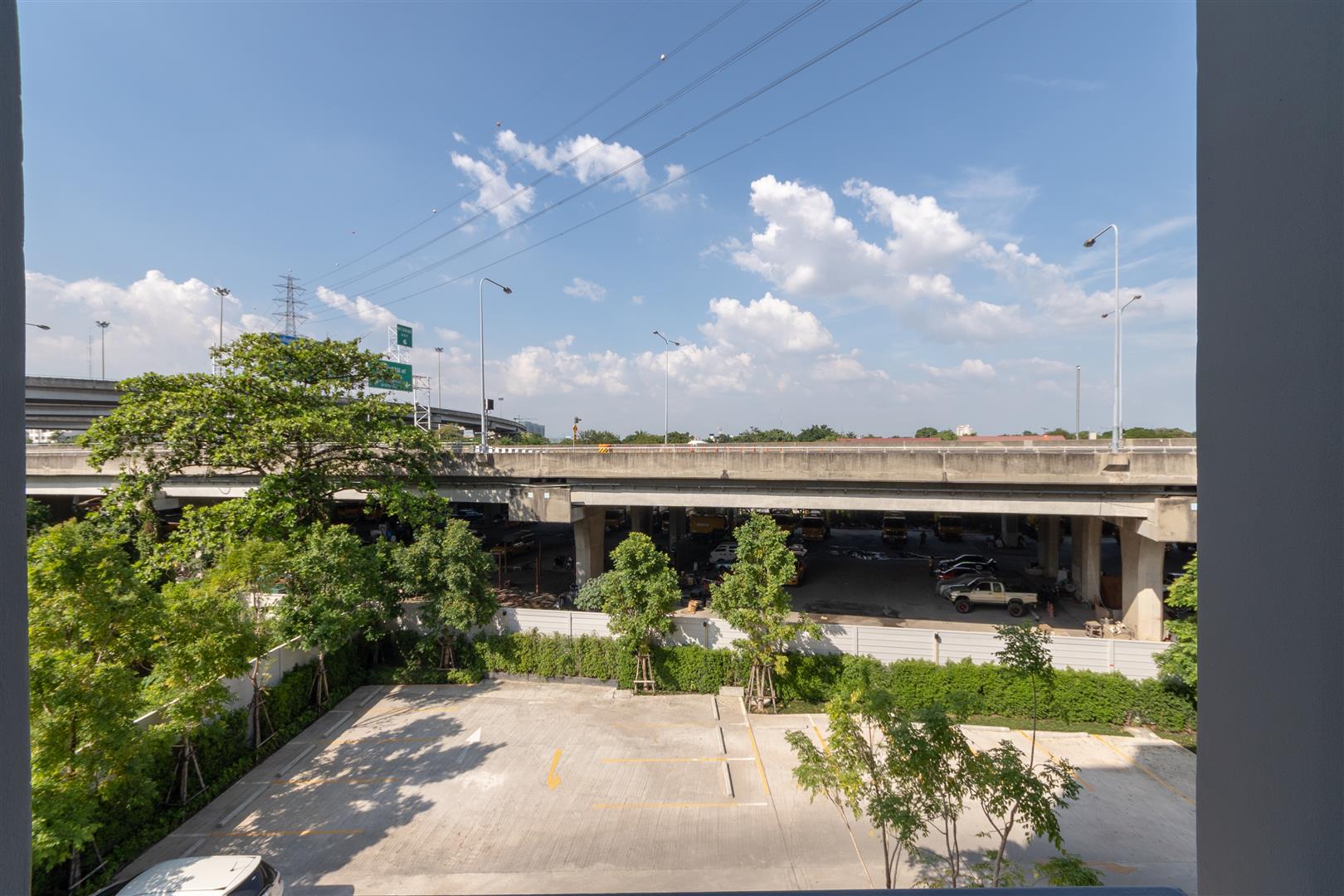 ขายคอนโด Rise Rama 9 (ไรซ์ พระราม 9) 1 ห้องนอน 1 ห้องน้ำ ตึก C ชั้น 4 ขนาด 25.13 ตร.ม.