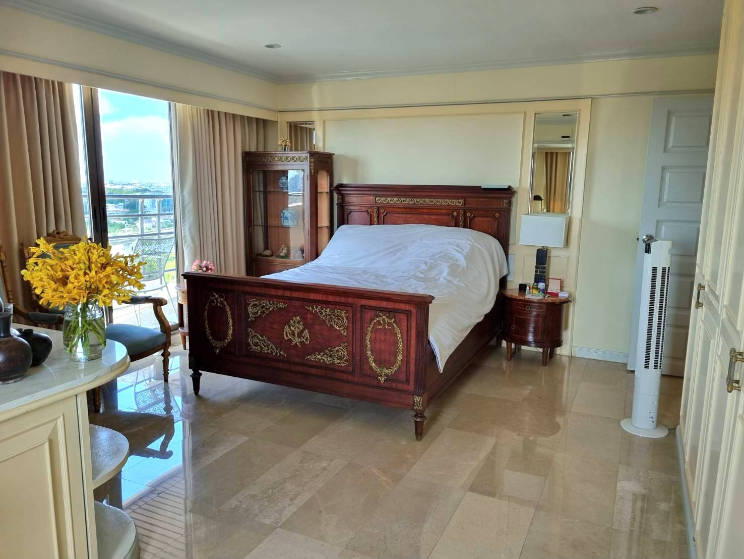 🏡 ขายคอนโด ฟลอร่าวิลล์ 2 พัฒนาการ 51 / For Sale Condo Floraville 2 Pattanakarn 51