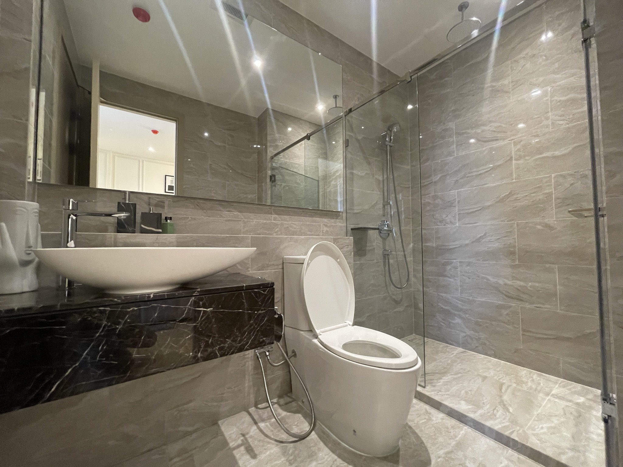 ให้เช่าคอนโด แอชตัน อโศก–พระราม 9 / For Rent Ashton Asoke – Rama 9 (English below)