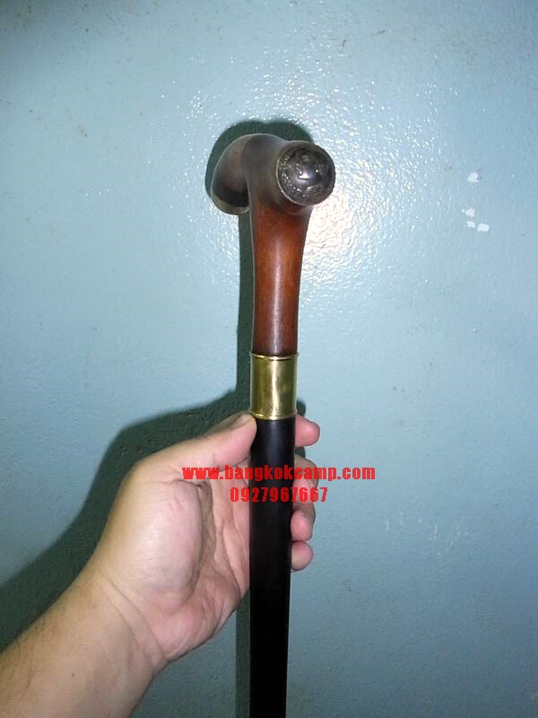 ไม้ตะพด ซ่อนมีด ประดับเหรียญ ร.5 สวย คลาสิก