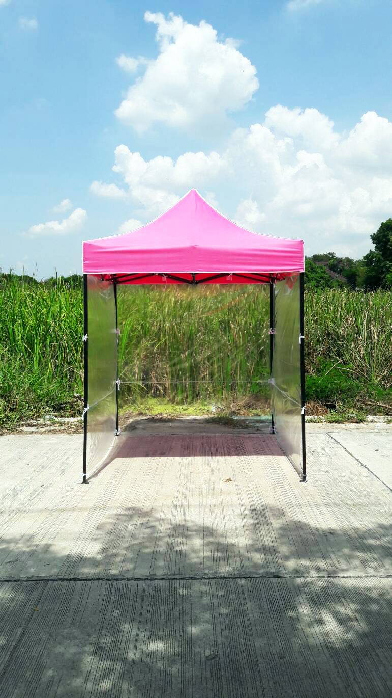 เต็นท์พับได้ สีชมพู ขนาด 2m x 2m พร้อมพลาสติกใส 3 ด้าน