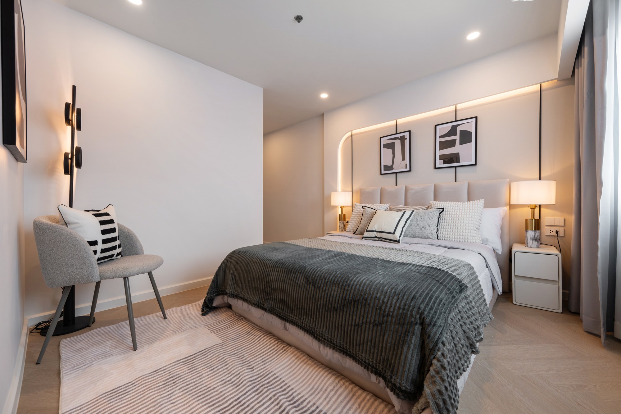 ขายคอนโด EXECUTIVE REGENT CONDO ห้องใหญ่ 140 ตร.ม. | 4 ห้องนอน 2 ห้องน้ำ