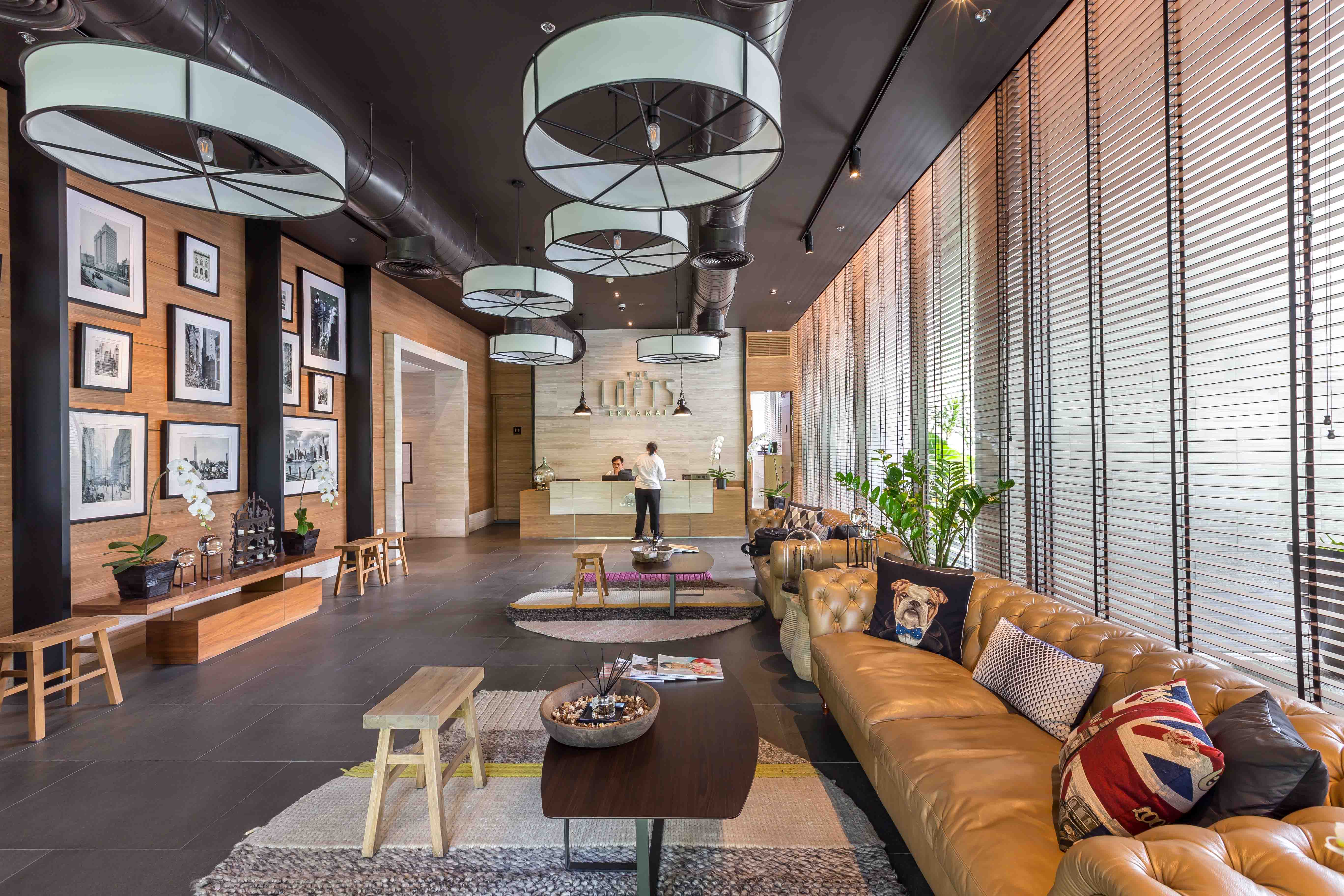 ให้คอนโด The Lofts Ekkamai (เดอะ ล็อฟท์ เอกมัย) 1 ห้องนอน 1 ห้องน้ำ ขนาด 45 ตรม ชั้น 19