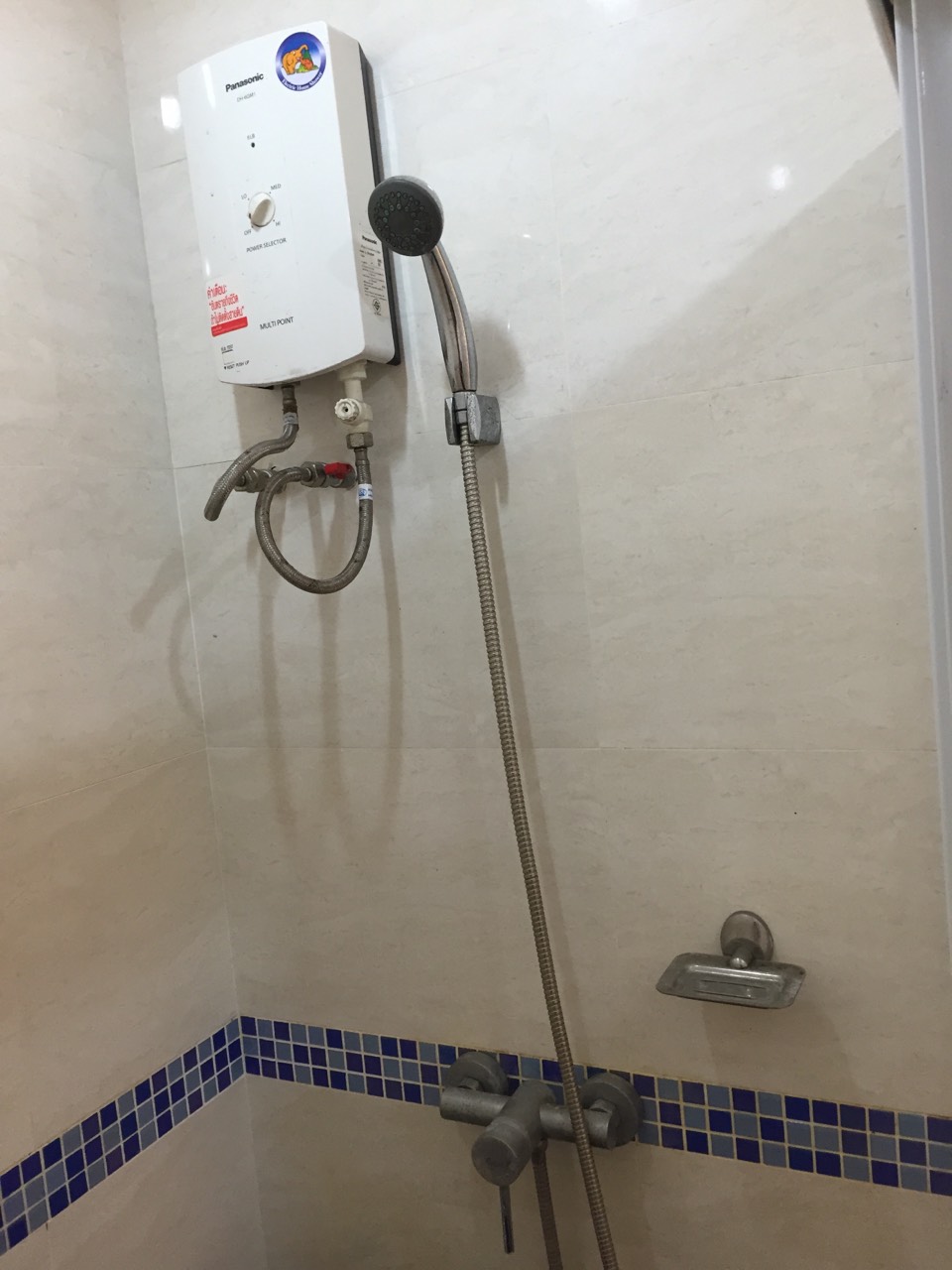 ขายถูกคอนโด Life @ Phahon18 ( ไลฟ์ แอท พหลฯ18 )(พหลโยธิน 18) แบบ 2 ห้องนอน 2 ห้องน้ำ ราคา 5.2 ล้าน ฟรีโอน พื้นที่ 62 ตร.ม ชั้น 2 (ห้อง19) ห้องมุม ทิศตะวันออก พร้อมเฟอร์