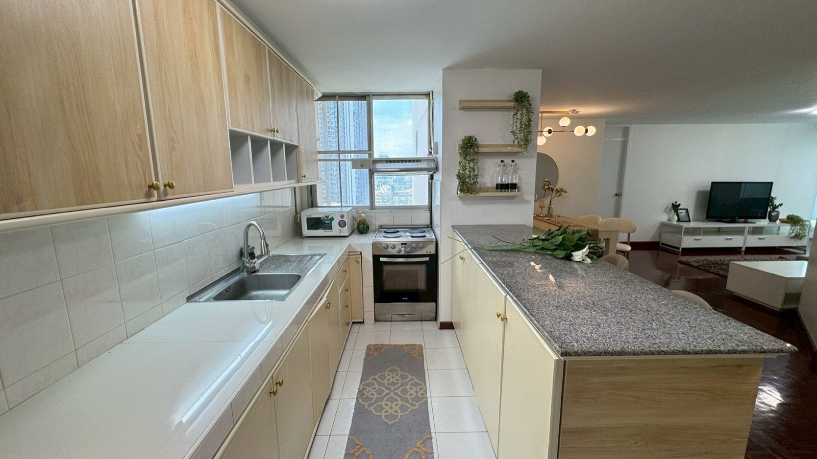 ✨ ขาย / ให้เช่า คอนโด Tai Ping Towers (ไทปิง ทาวเวอร์) รีโนเวทใหม่ สวยพร้อมอยู่ ใกล้ BTS เอกมัย – ทำเลดีใจกลางสุขุมวิท!