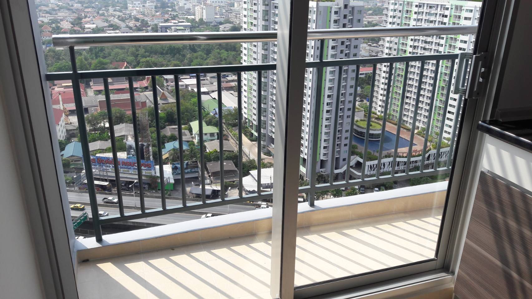 ขาย / ให้เช่าคอนโด Supalai Vista @ Tiwanon Intersection (ศุภาลัย วิสต้า แยกติวานนท์) ห้องสตูดิโอ ขนาด 32 ตรม. ชั้น 25 วิว รถไฟฟ้า