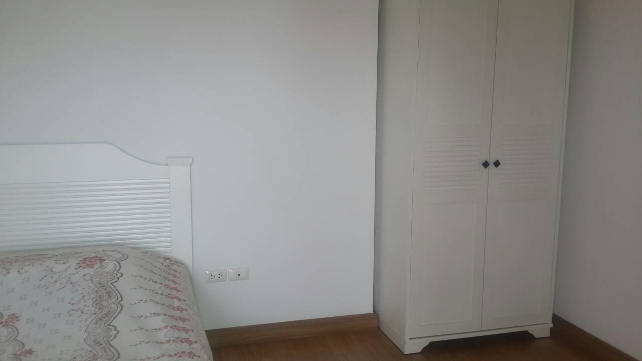 ให้เช่า/ขาย Condo Supalai Park Asoke-Ratchadaห้อง 2 bedroom 2 น้ำ ชั้น 15 พื้นที่ 64 ตร.ม ทิศใต้ เช่า 25,000 / เดือน ขาย 2.85 ล้าน วิว สระน้ำ แอร์พอร์ตลิ้ง พร้อมเฟอร์นิเจอร์(จอดรถได้2 คัน) ค่าใช้จ่ายวันโอน คนละครึ่ง