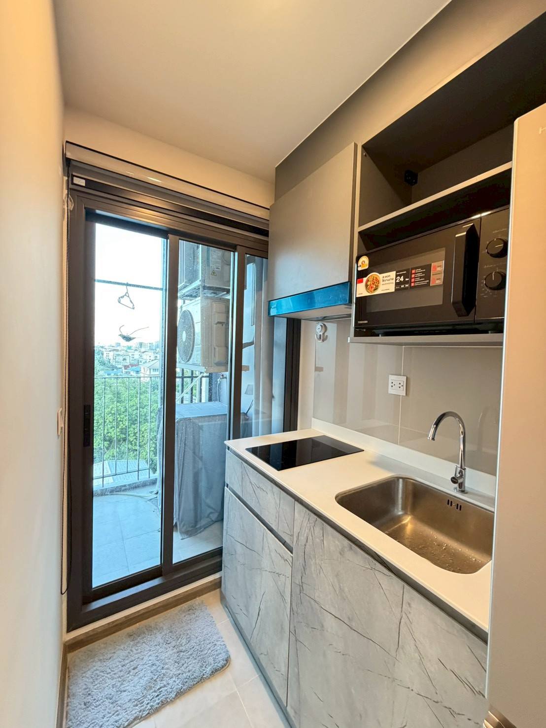 ให้เช่าคอนโด แอสปาย รัชโยธิน / For Rent Aspire Ratchayothin (English below)