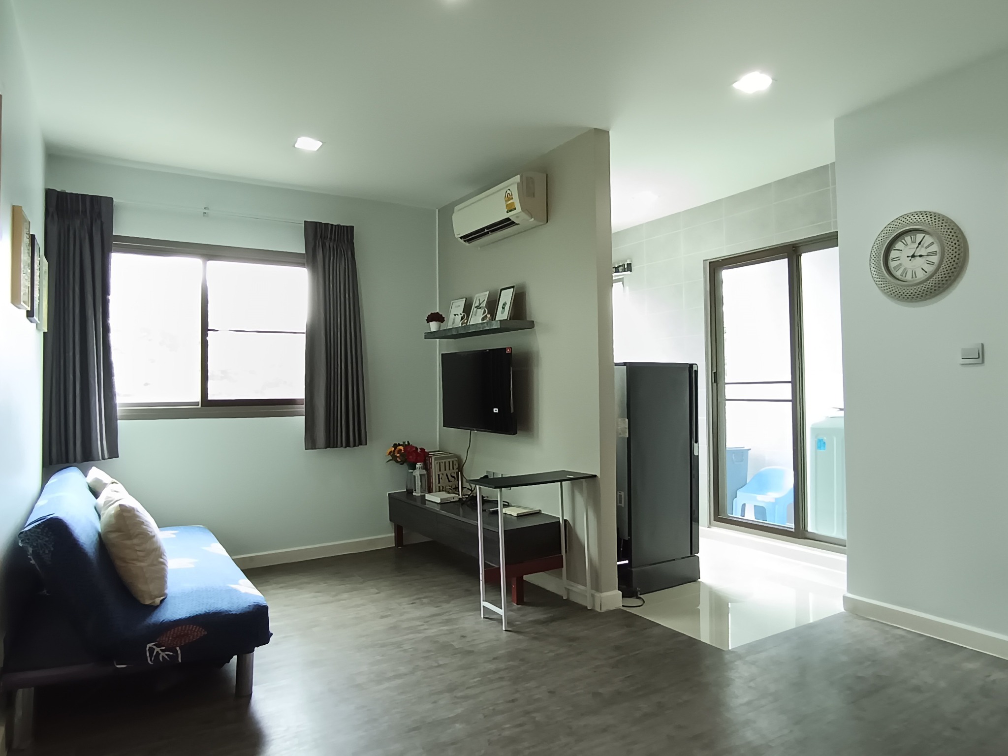 📌 ให้เช่าด่วน! คอนโด B Campus ประชาชื่น 2 ห้องนอน 1 ห้องน้ำ ขนาด 47 ตร.ม. ห้องมุม ชั้น 3