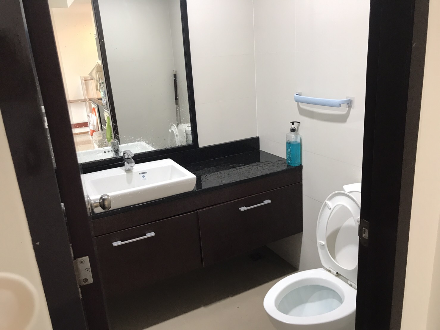 ขายด่วนคอนโด Abstracts Phahonyothin Park (แอ็บสแตร็กส์ พหลโยธิน พาร์ค 1 ห้องนอน 1 ห้องน้ำ ขนาด 44.19 ตรม ชั้น 31 วิว ตึกช้าง