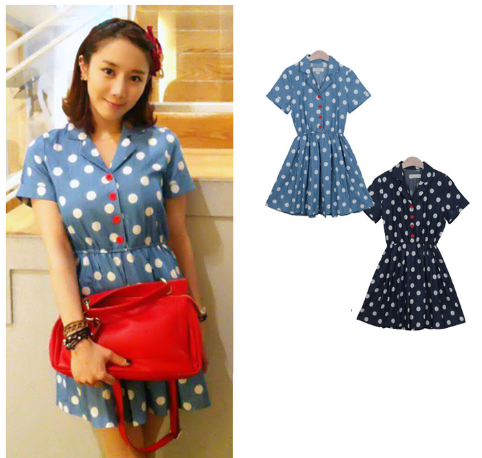 CHERRY DRESS ชุดเดรสแฟชั่นผ้ายีนส์ ลายจุดสีขาว คอปก แขนสั้น สีฟ้า กระดุมหน้าสีแดง จั๊มเอว ใส่ทำงาน เที่ยว น่ารัก ASIA STREET FASHION
