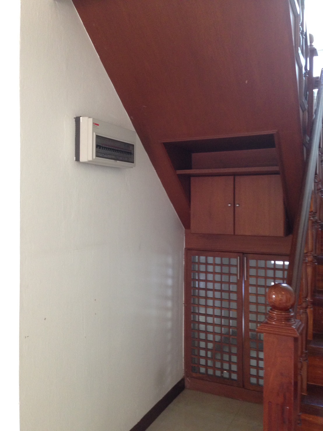 ให้เช่าบ้านเดี่ยว 2 ชั้น หมู่บ้าน ทองสถิตย์ วิลล่า 3 ห้องนอน 3 ห้องน้ำ 76 ตร.ว