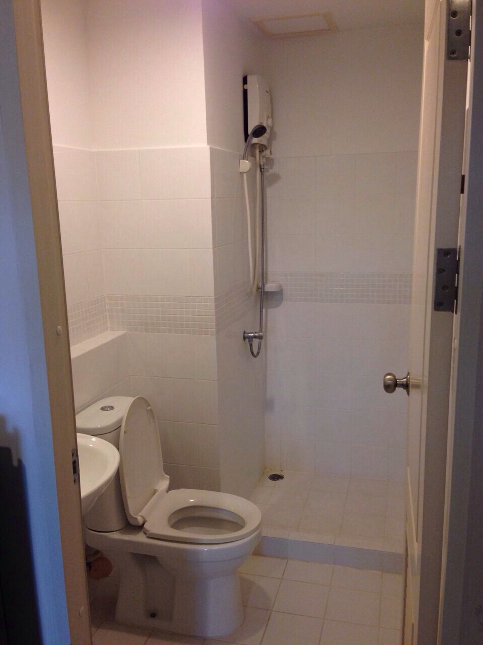 คอนโด The Seed พหลโยธิน 14 ให้เช่า 14000 ต่อเดือน พื้นที่ 37 ชั้น 3 1 นอน 1 น้ำ ใกล้ BTS สะพายควาย ,อารีย์ เดินเพียง 50 เมตร