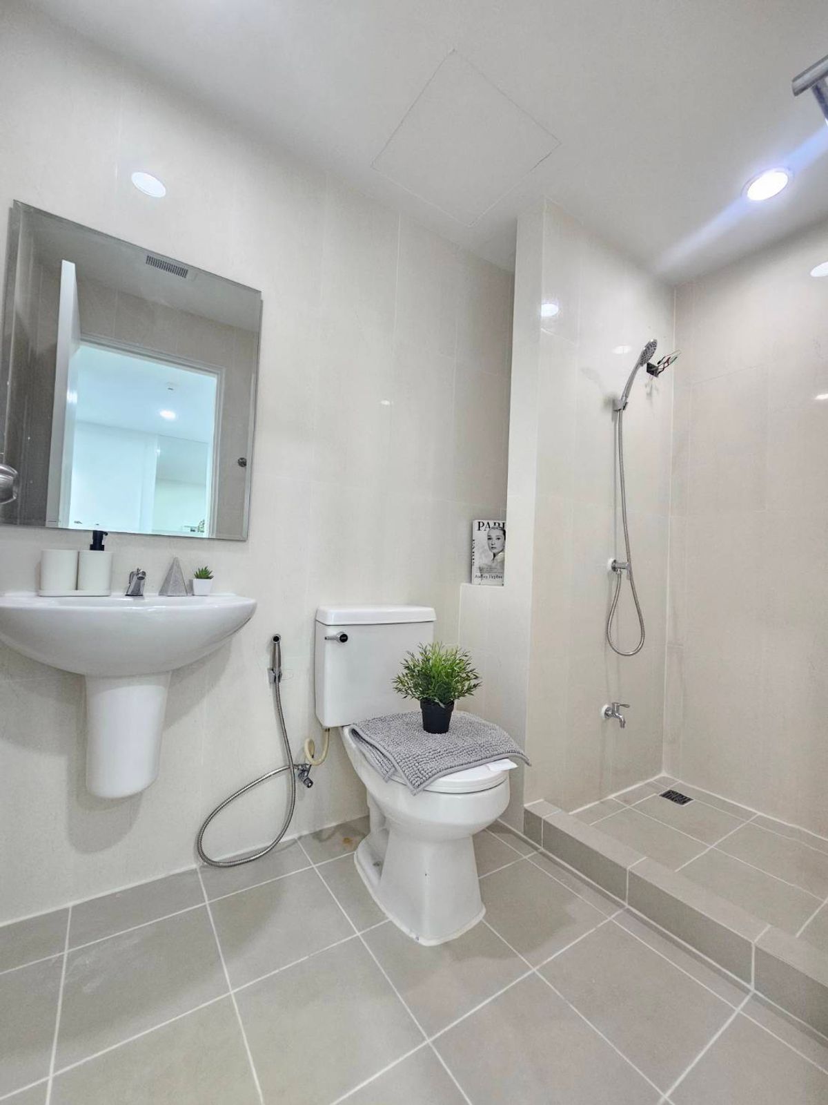 ✨ขายคอนโดราคาดี วิวโล่ง ใกล้ BTS แบริ่ง✨I CONDO Sukhumvit 105 (ไอ คอนโด สุขุมวิท 105)