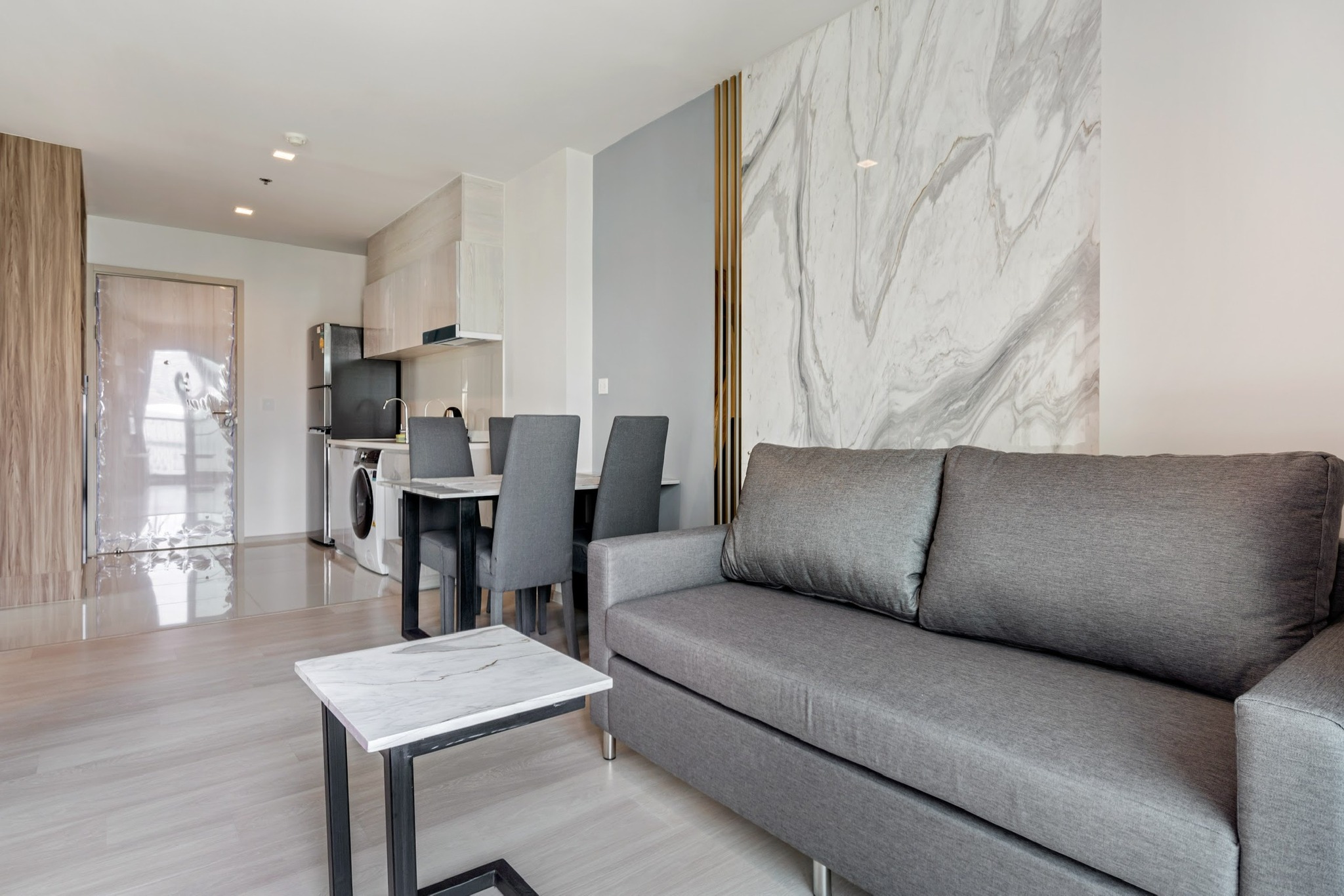 🏡✨ ให้เช่าคอนโด Life One Wireless – 2 ห้องนอน ใจกลางวิทยุ‼ ใกล้ BTS เพลินจิต – Central Embassy