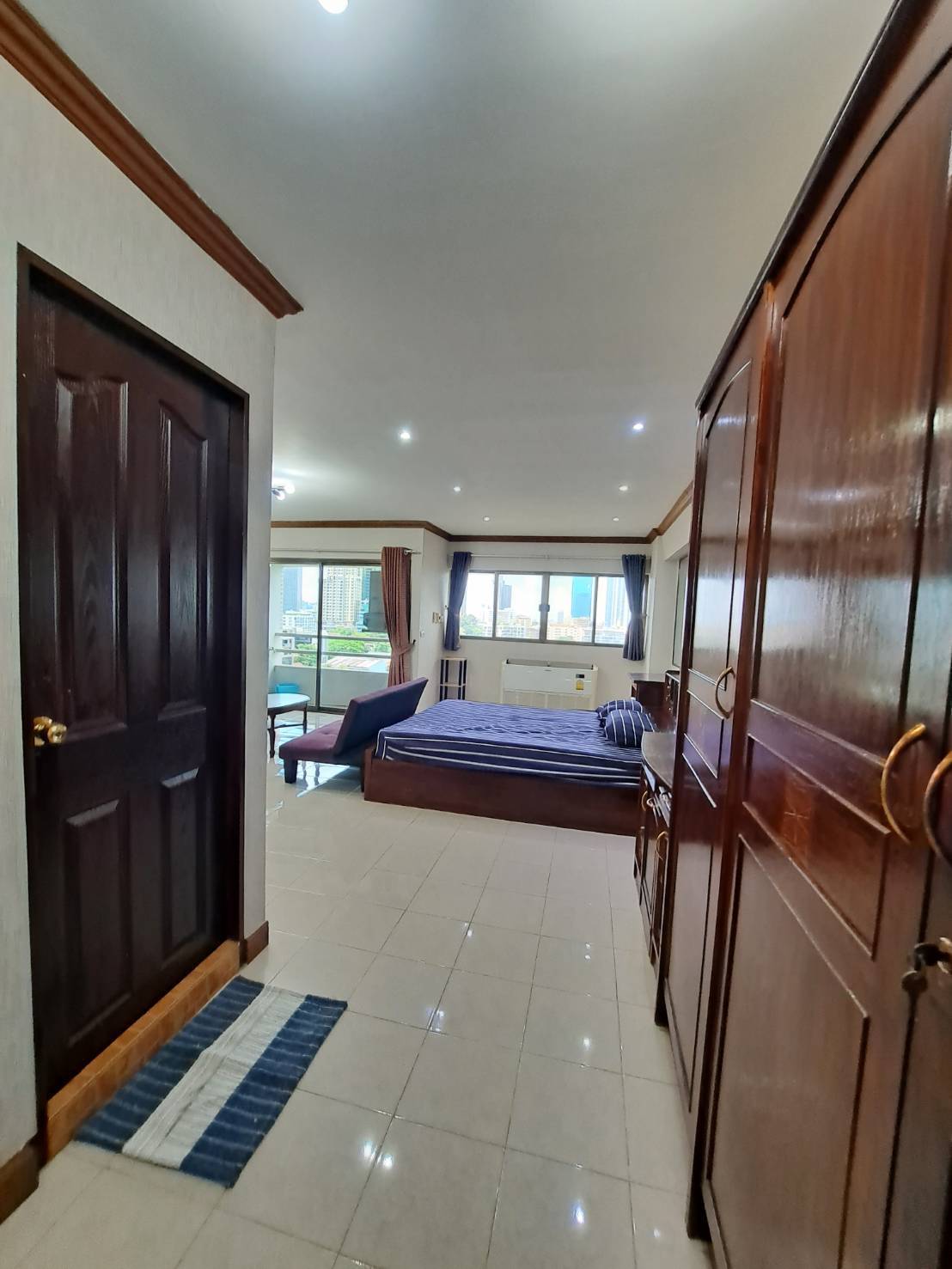 ð āđāļŦāđāđāļāđāļē āļāļāļāđāļ Thonglor Tower | āļāļāļāļŦāļĨāđāļ āļāļēāļ§āđāļ§āļāļĢāđ âĻ