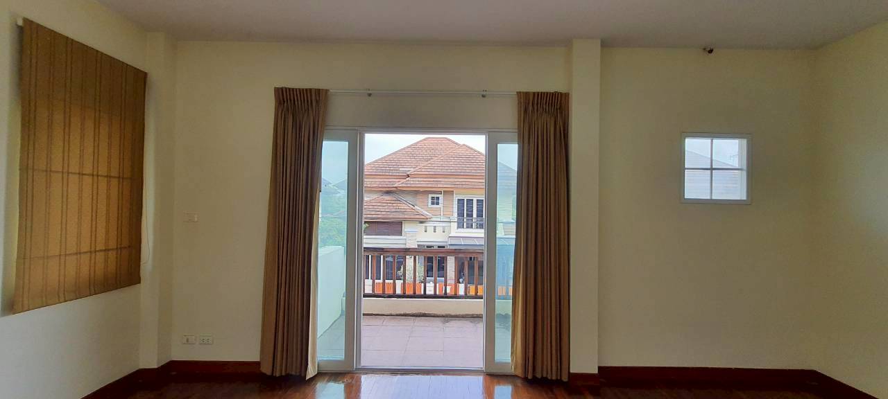 🔥 ขายด่วน! บ้านเดี่ยว หมู่บ้าน เศรณีรายา 1 (Serranee Raya 1) ราคาดีสุดในโครงการ เพียง 5,690,000 บาท