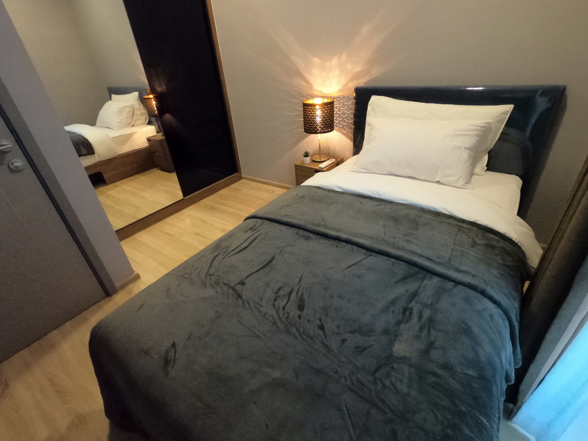 ขาย / เช่า คอนโด Taka Haus Ekamai 12 (ทากะ เฮาส์ เอกมัย 12) 2 ห้องนอน 1 ห้องน้ำ พื้นที่ 44.75 ตารางเมตร