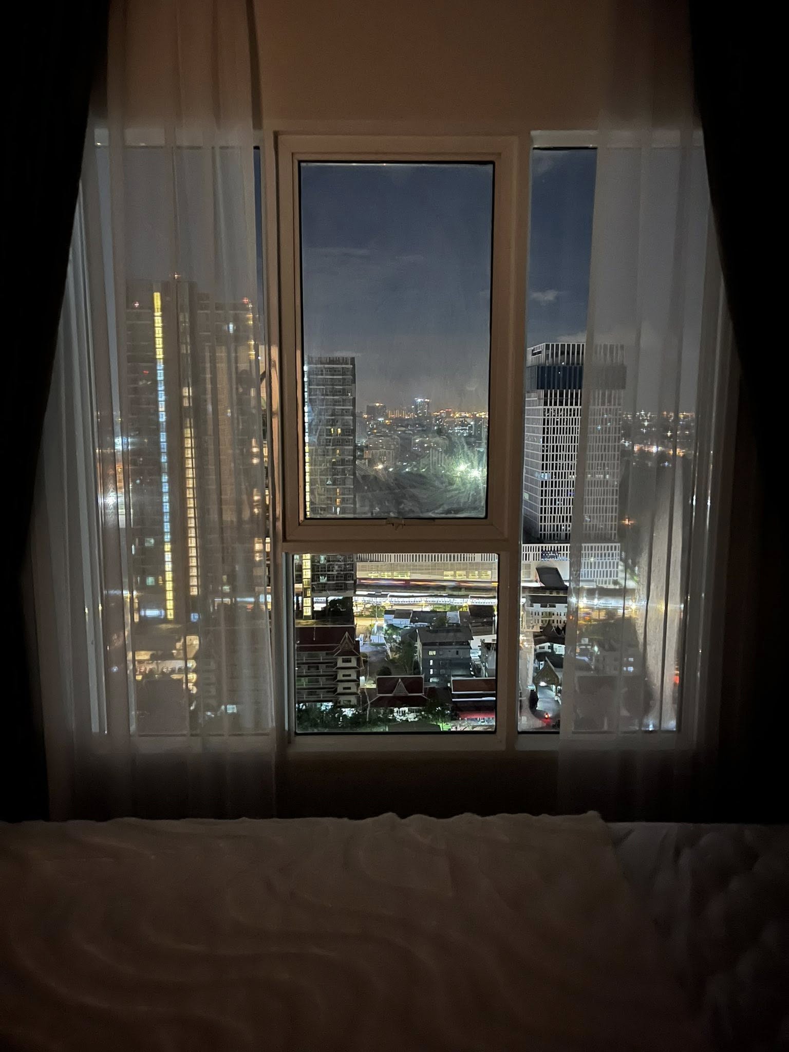 ให้เช่าคอนโดใหม่มือหนึ่ง Regent Home Bangna (รีเจ้นท์ โฮม บางนา) — ตึกใหม่ ชั้นสูง วิวสวย พร้อมเข้าอยู่