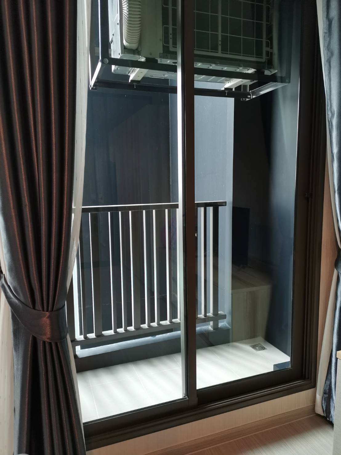 ให้เช่าคอนโด Life Ladprao (ไลฟ์ ลาดพร้าว) แบบ Studio ชั้น 15 ห้องเป็นแบบ ขนาด 28.06 ตารางเมตร